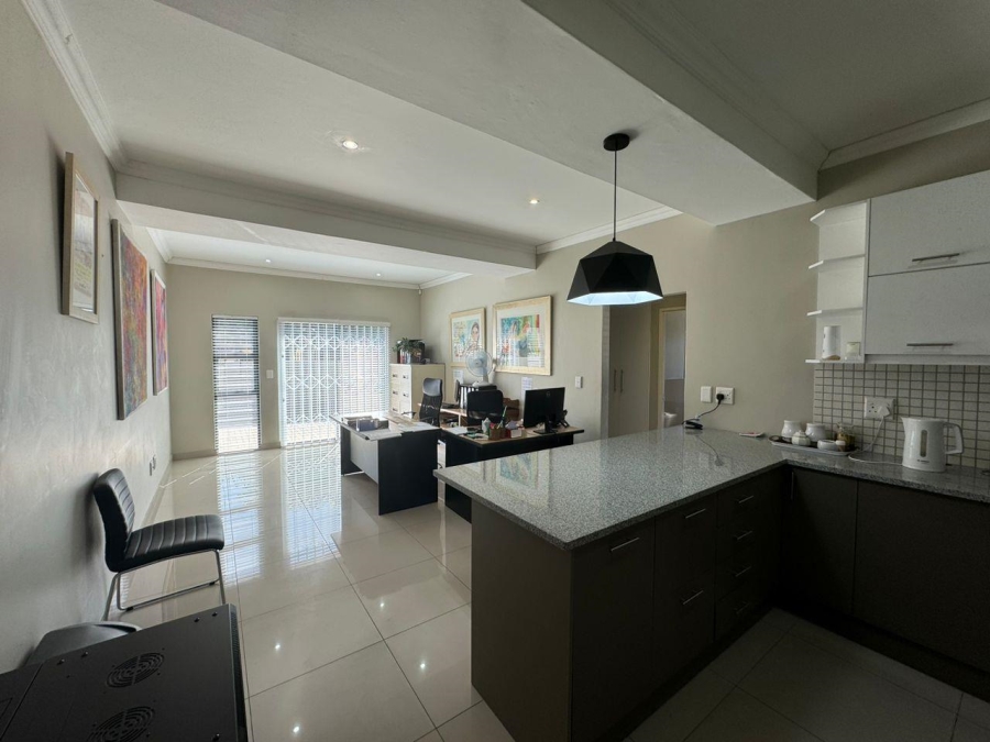 2 Bedroom Property for Sale in Parklands Western Cape
